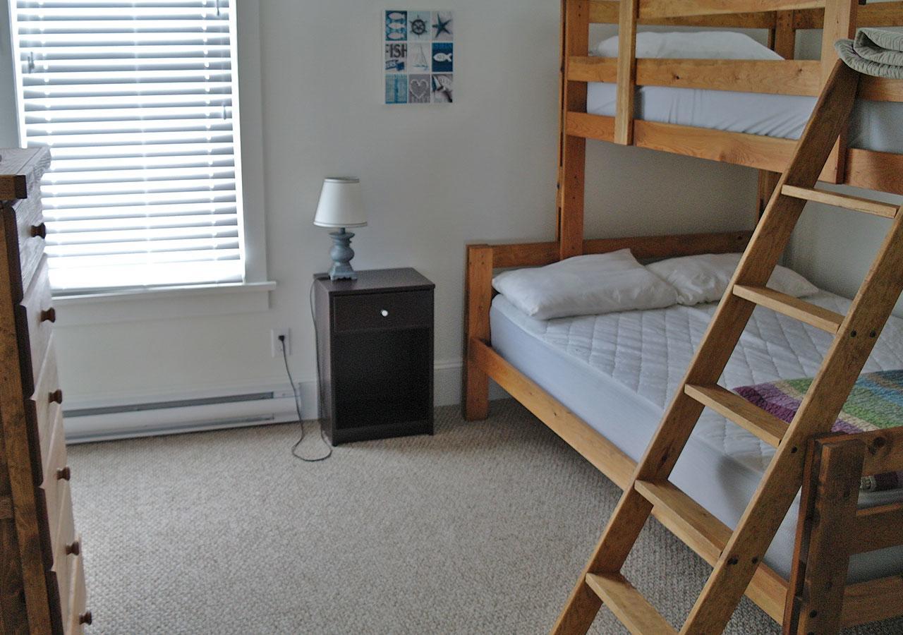 Sandbanks Summer Village Cottages Cherry Valley Extérieur photo